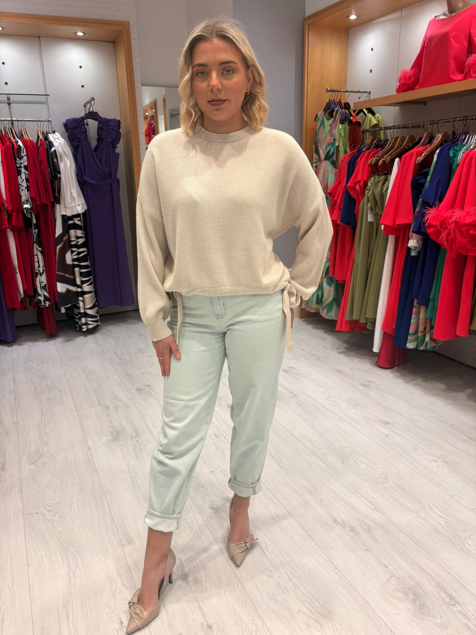 Yaya Light Wash Barrel Jeans