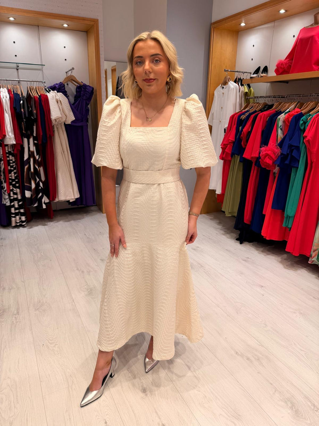 Rolemode Cream Textured Midi Dress