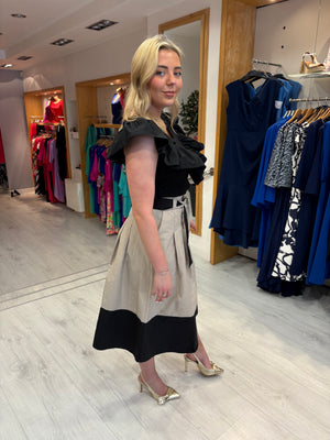 Arggido Black and Beige Skirt and Top Set