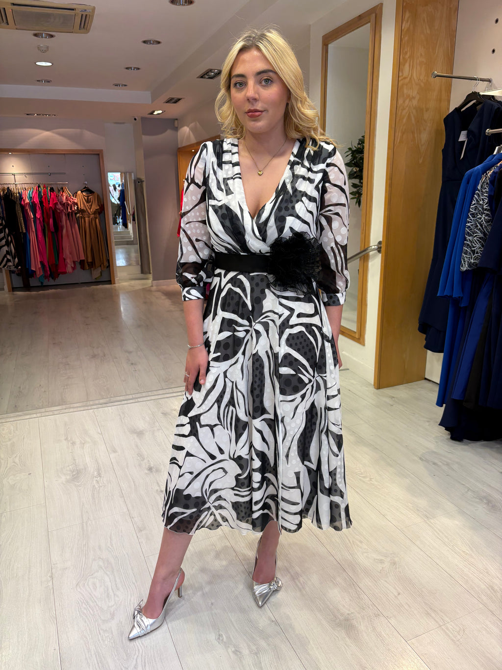Olimara Black and White Detail Dress