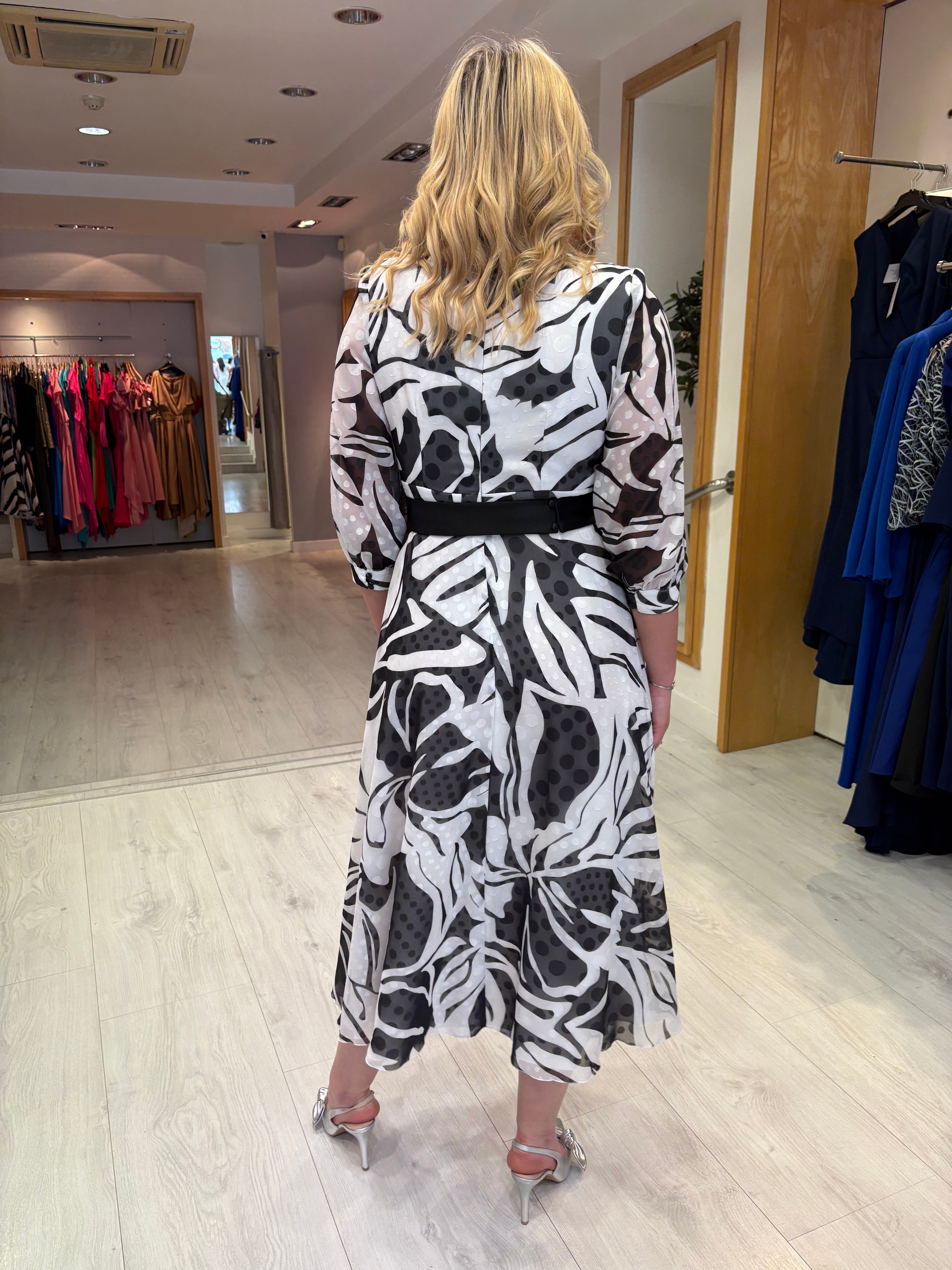 Olimara Black and White Detail Dress