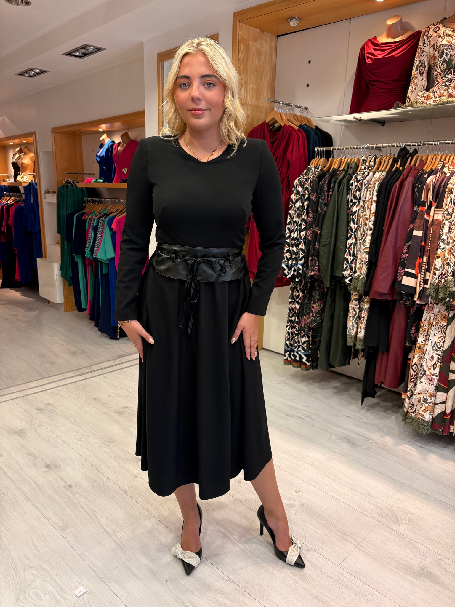 Arggido Black Midi Dress with Waist Tie