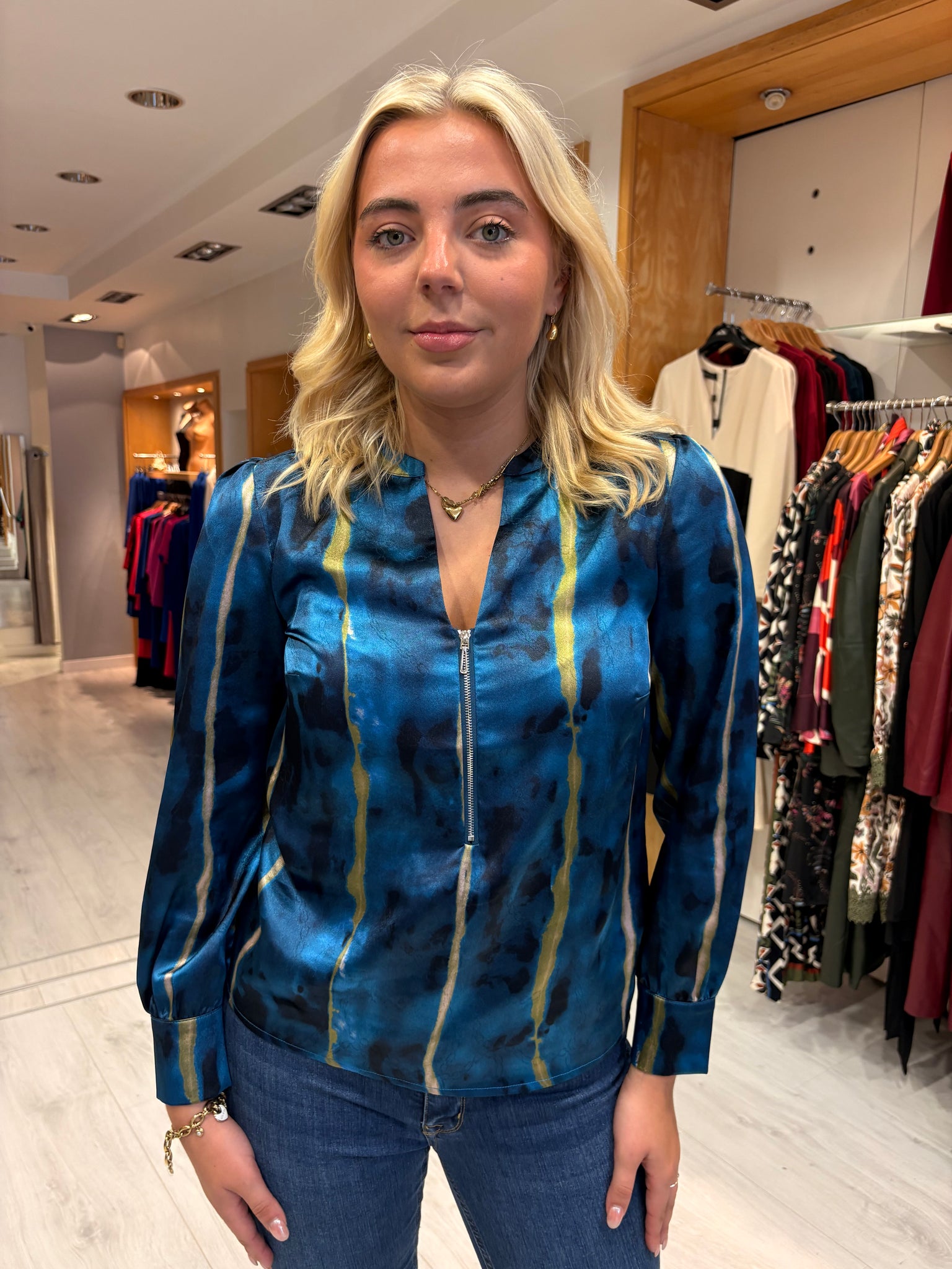 This Girls Curiosity Blue Print Top
