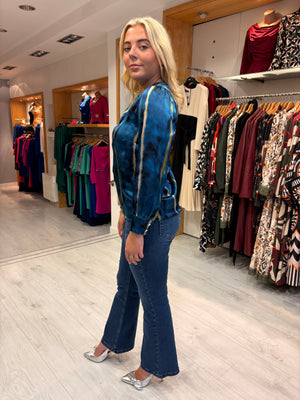 This Girls Curiosity Blue Print Top