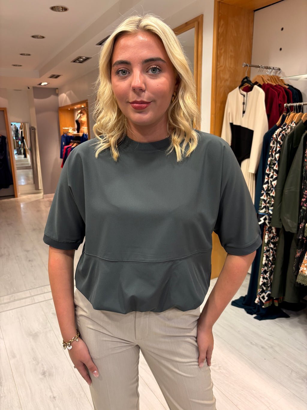 Yaya Grey Bubble Hem Top