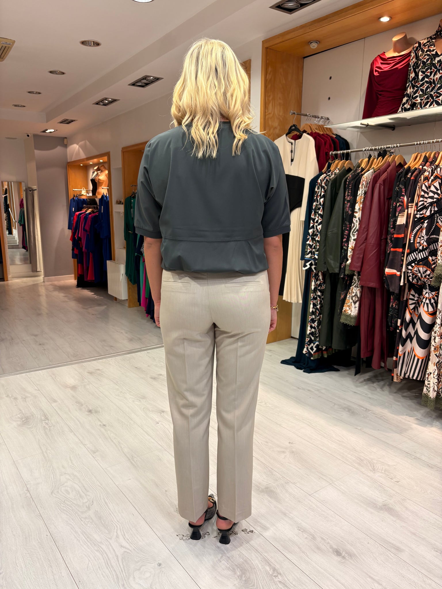 Yaya Grey Bubble Hem Top