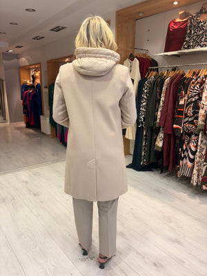 Hv Polo Cream Coat with Detachable Inner layer