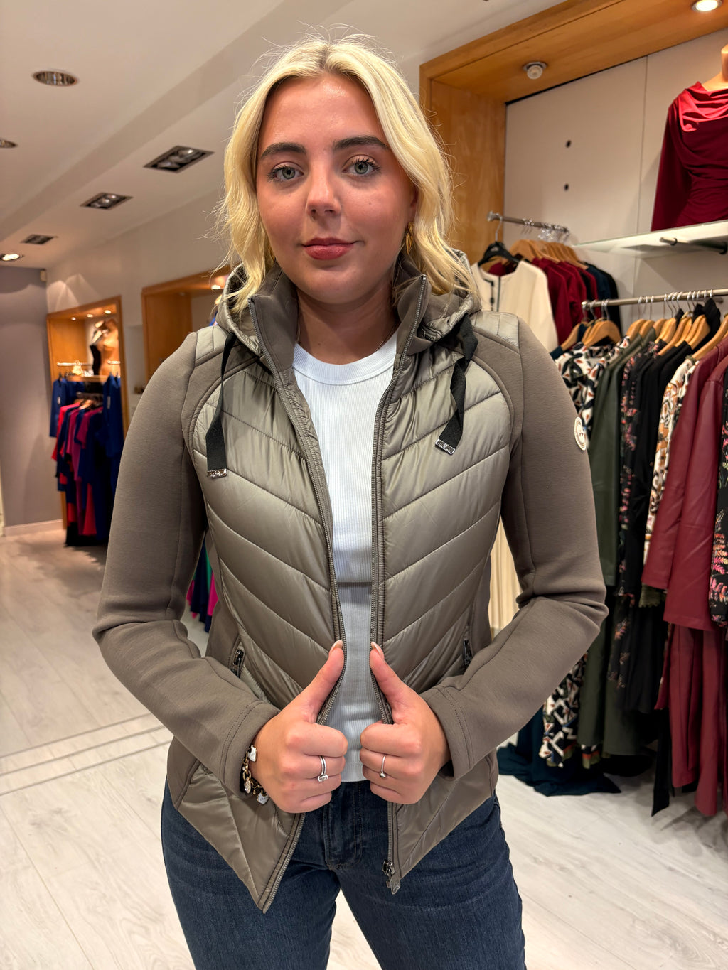 Hv Polo Taupe Jacket