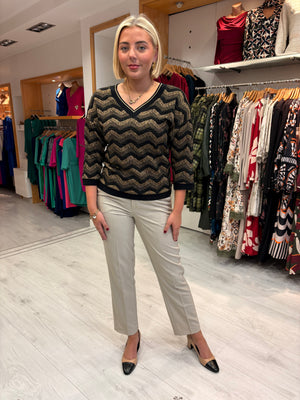 Smashed Lemon Black & Gold Wave Knit Top