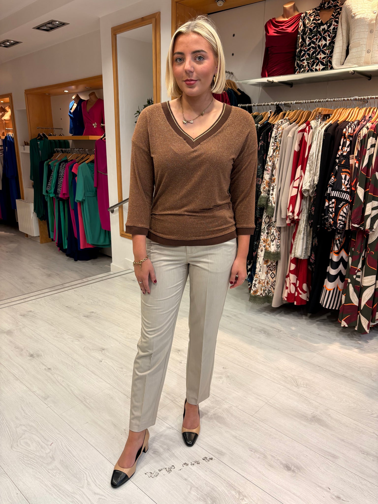 Smashed Lemon Bronze V-Neck Knit Top