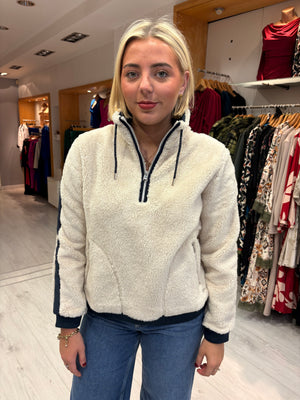 HV Polo Cream Half-Zip Fleece
