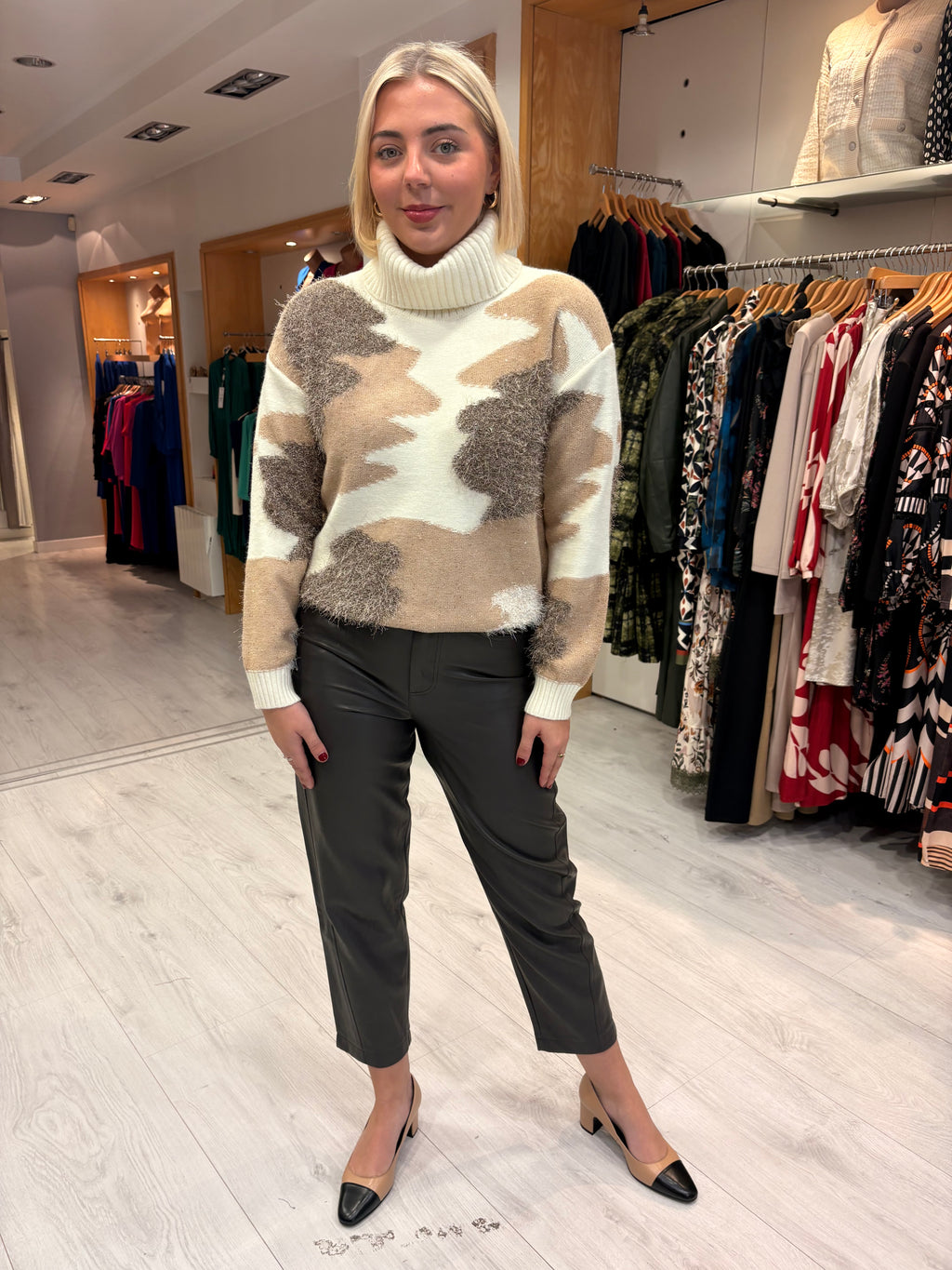 K Design Cream & Taupe Abstract Knit Jumper