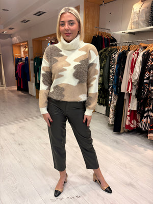 K Design Cream & Taupe Abstract Knit Jumper