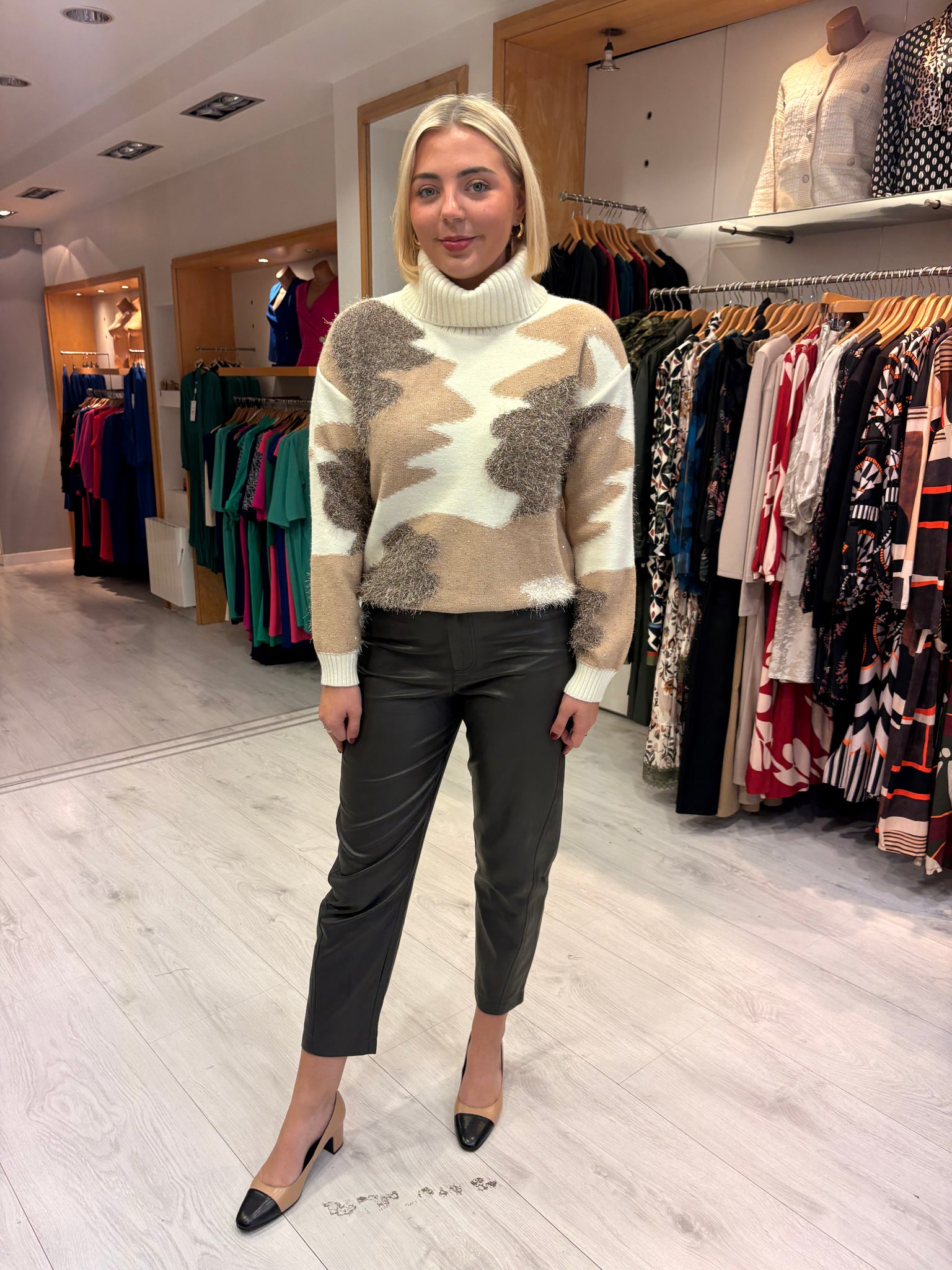 K Design Cream & Taupe Abstract Knit Jumper
