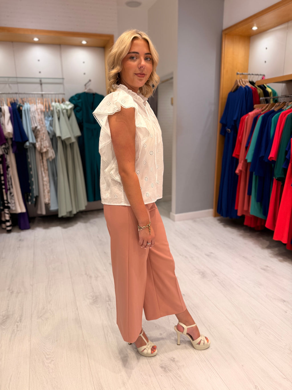 Kaffe White Top