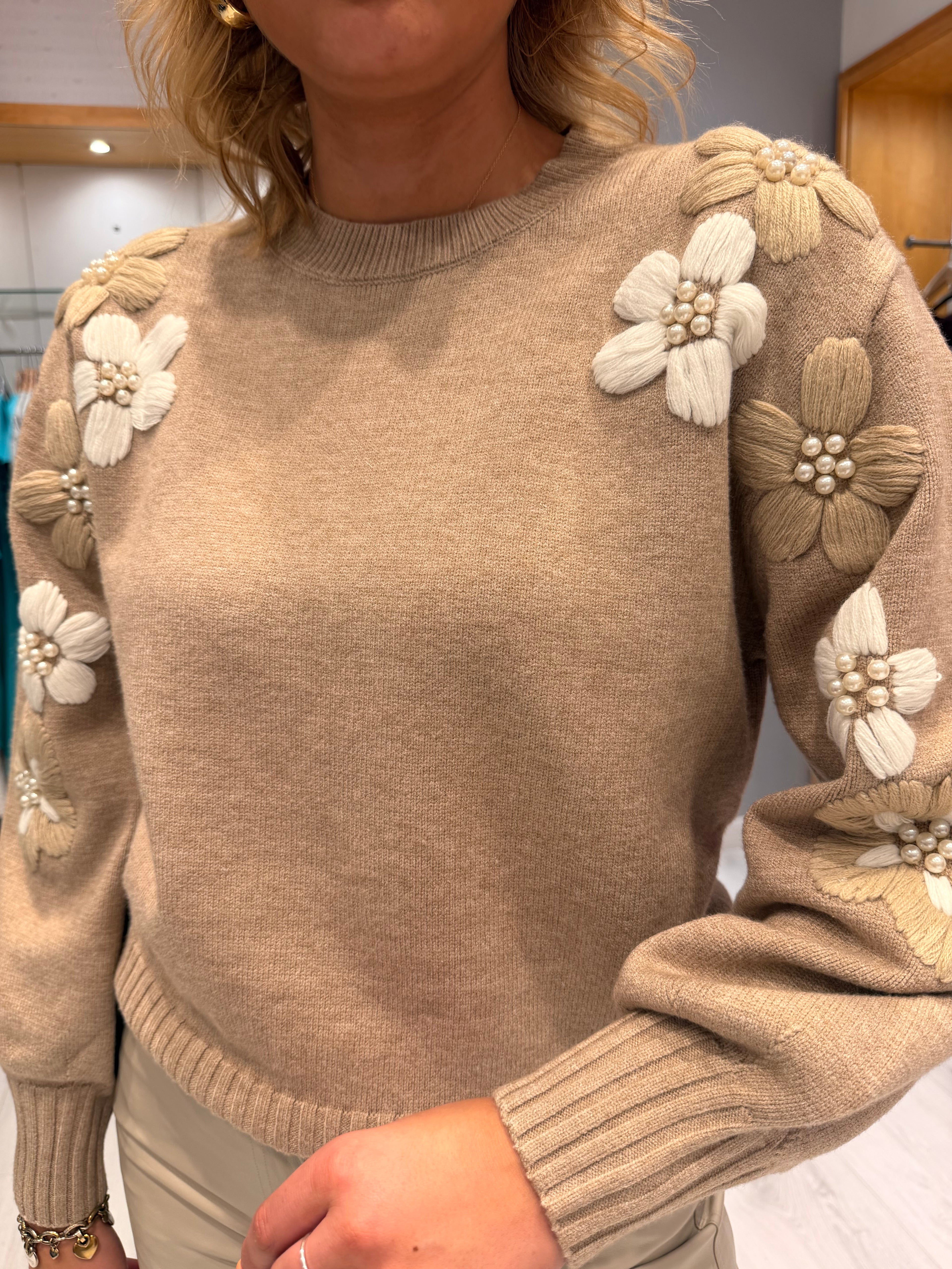 Smashed Lemon Embroidered Knit