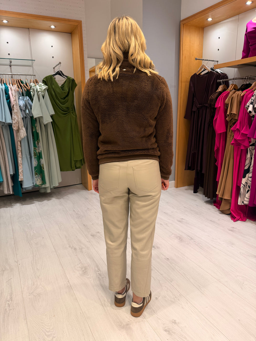 Hv Polo Chocolate Fleece
