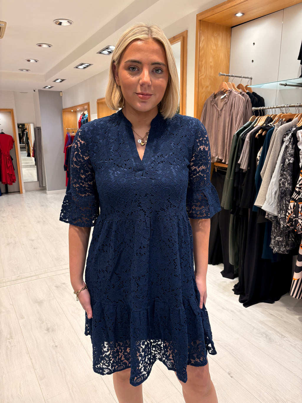 Saint Tropez – Navy Lace Tiered Dress