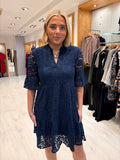 Saint Tropez – Navy Lace Tiered Dress