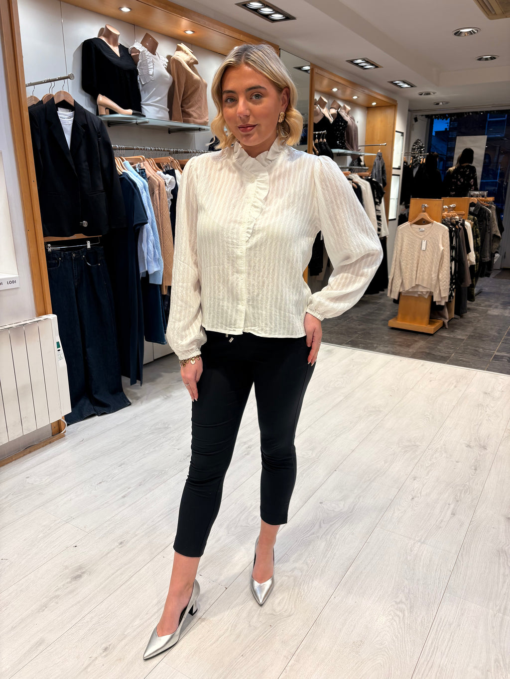 Me & Co Navy Penny Pants 7/8 Leg