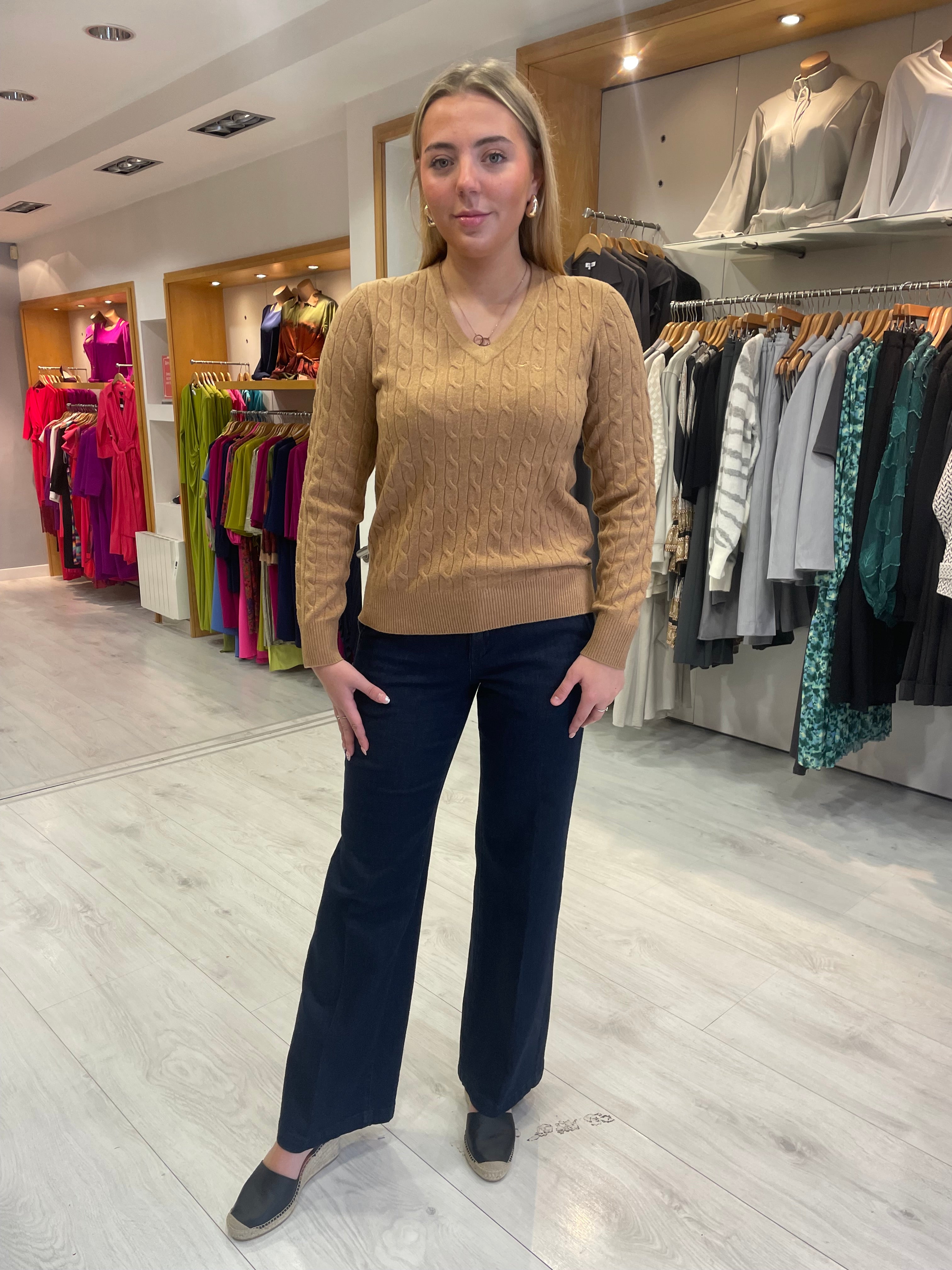 Hv Polo Celia Sand V-Neck Knit