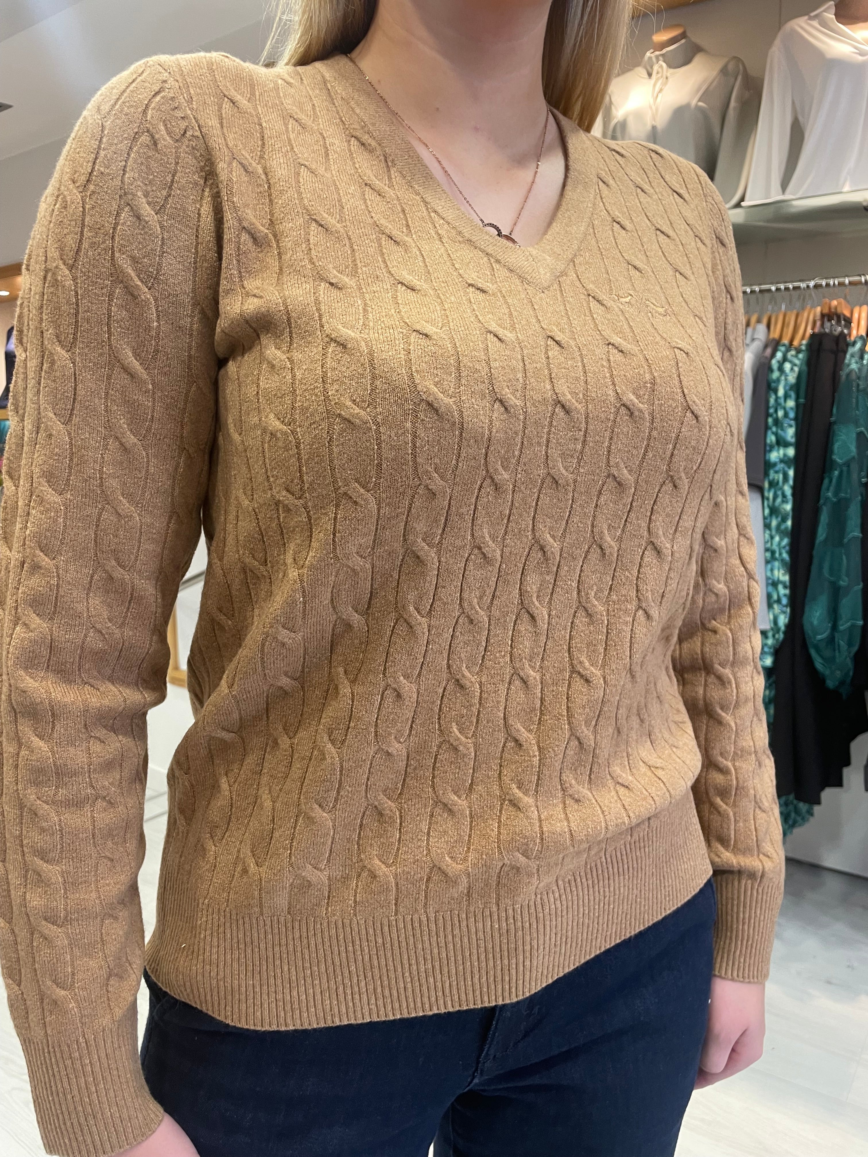 Hv Polo Celia Sand V-Neck Knit
