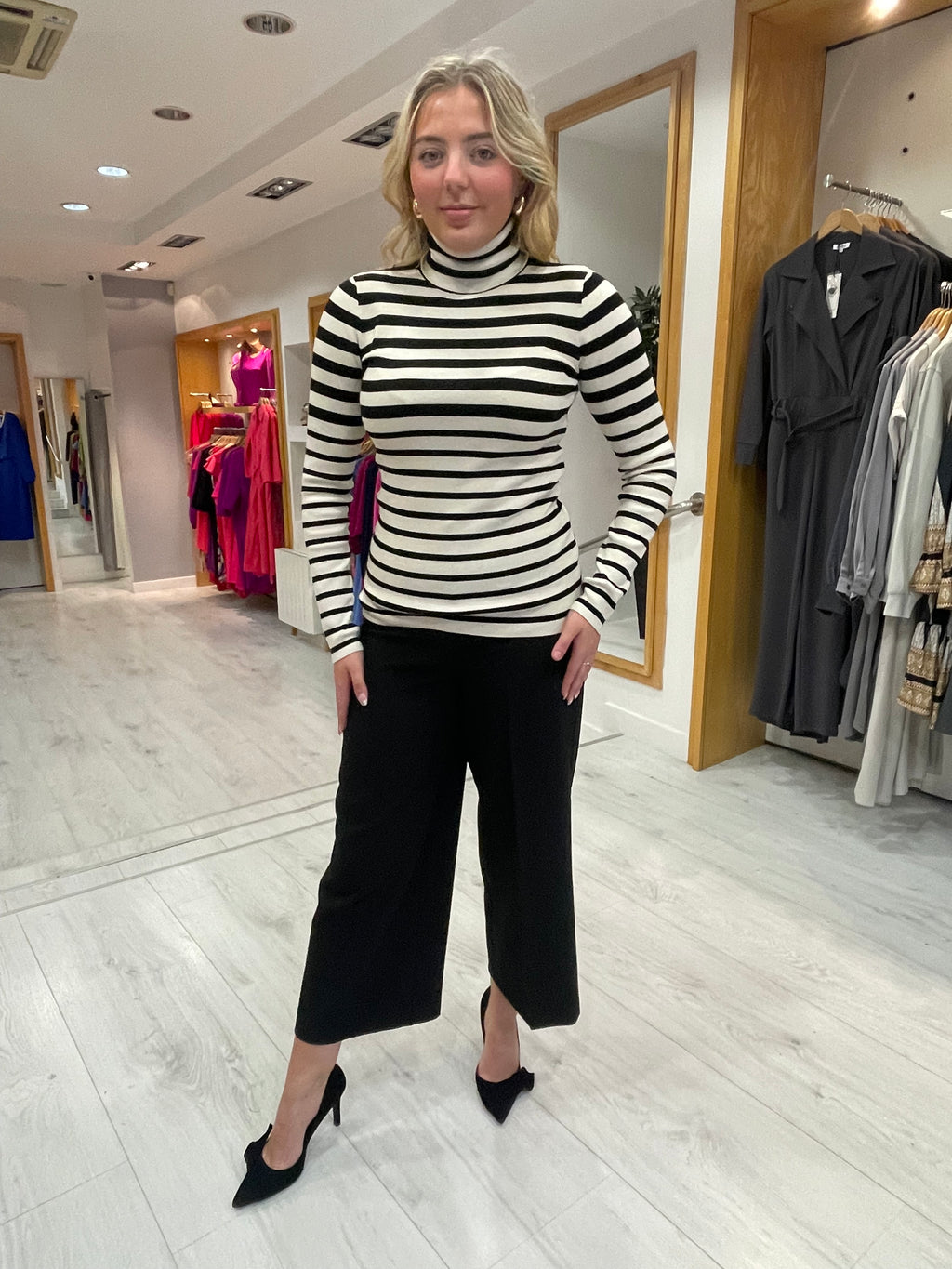 Soaked In Luxury Corinne Black Crop Wide Leg Trousers