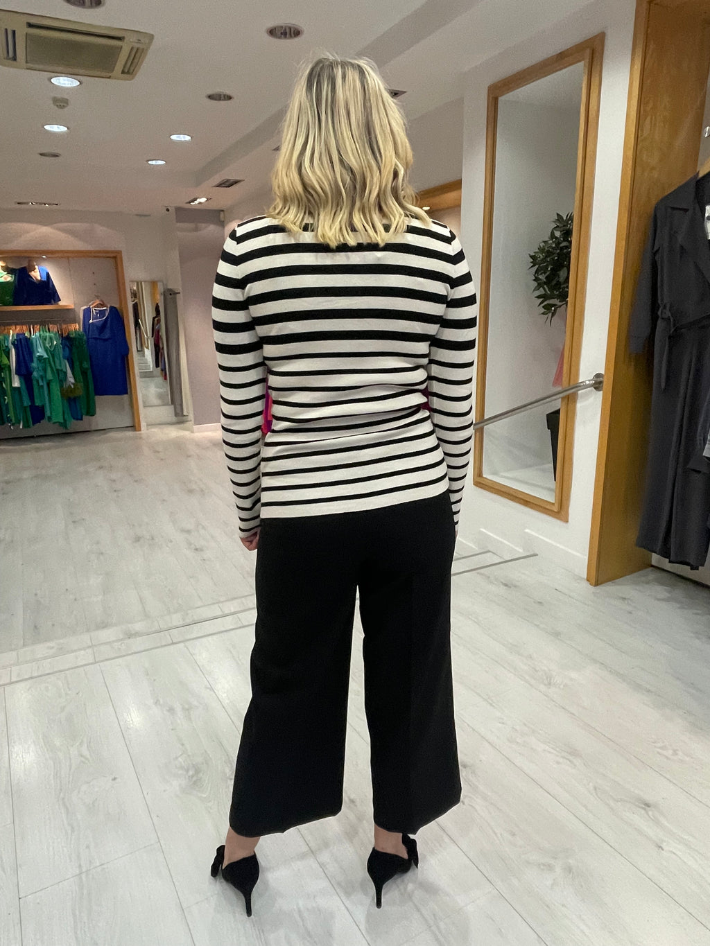Soaked In Luxury Corinne Black Crop Wide Leg Trousers