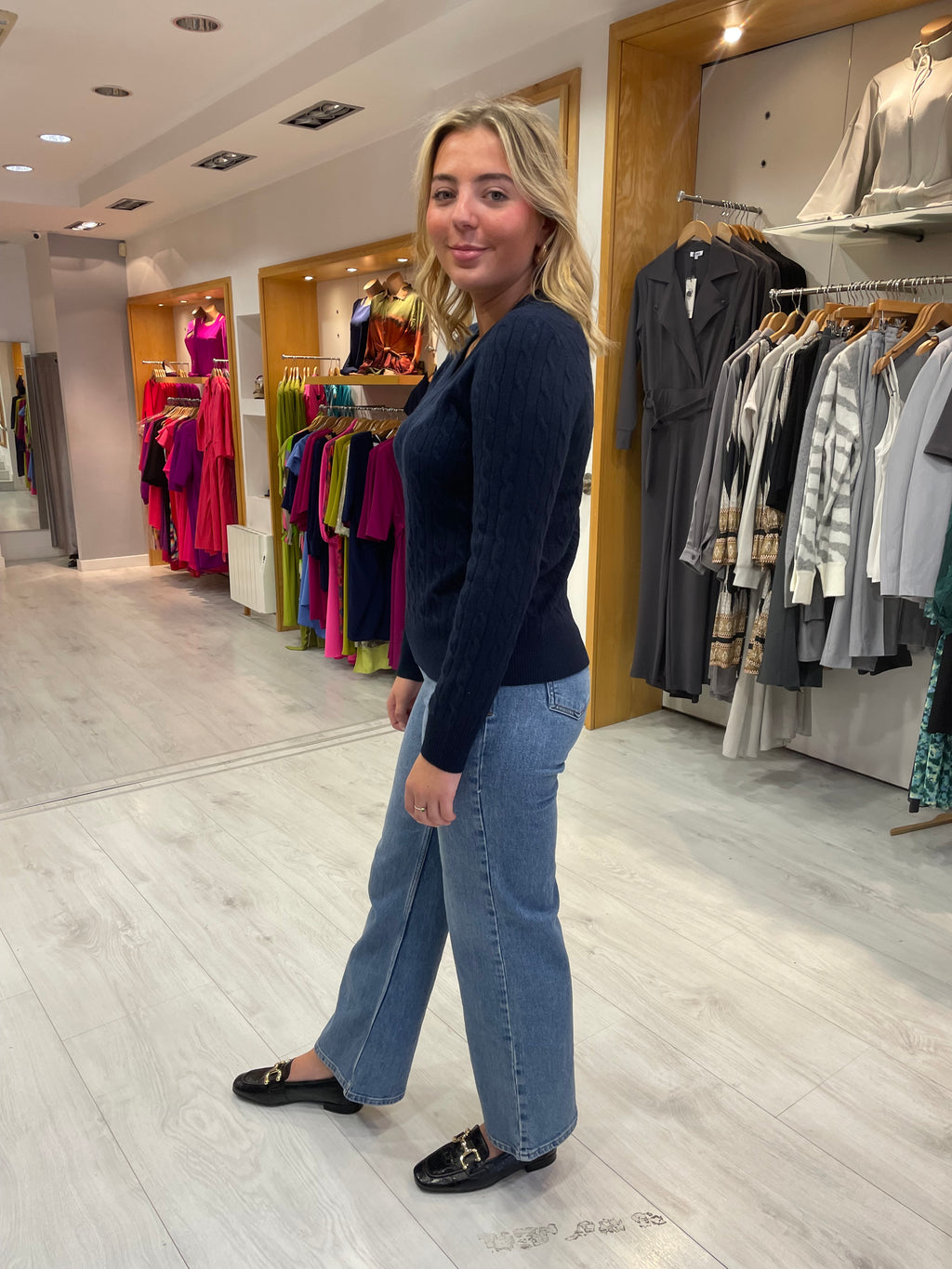 Hv Polo Celia Navy V-Neck Knit