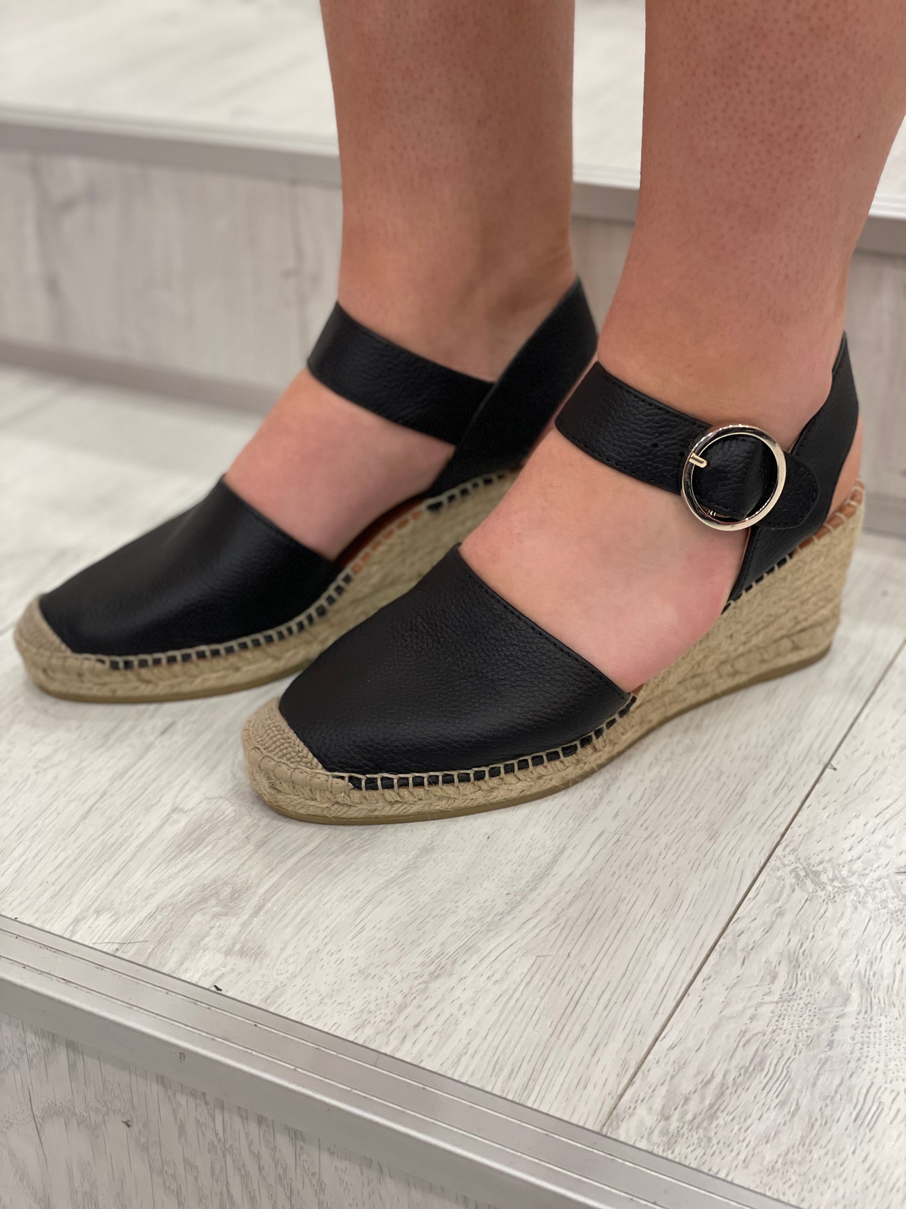 Viguera Black Mars Wedge