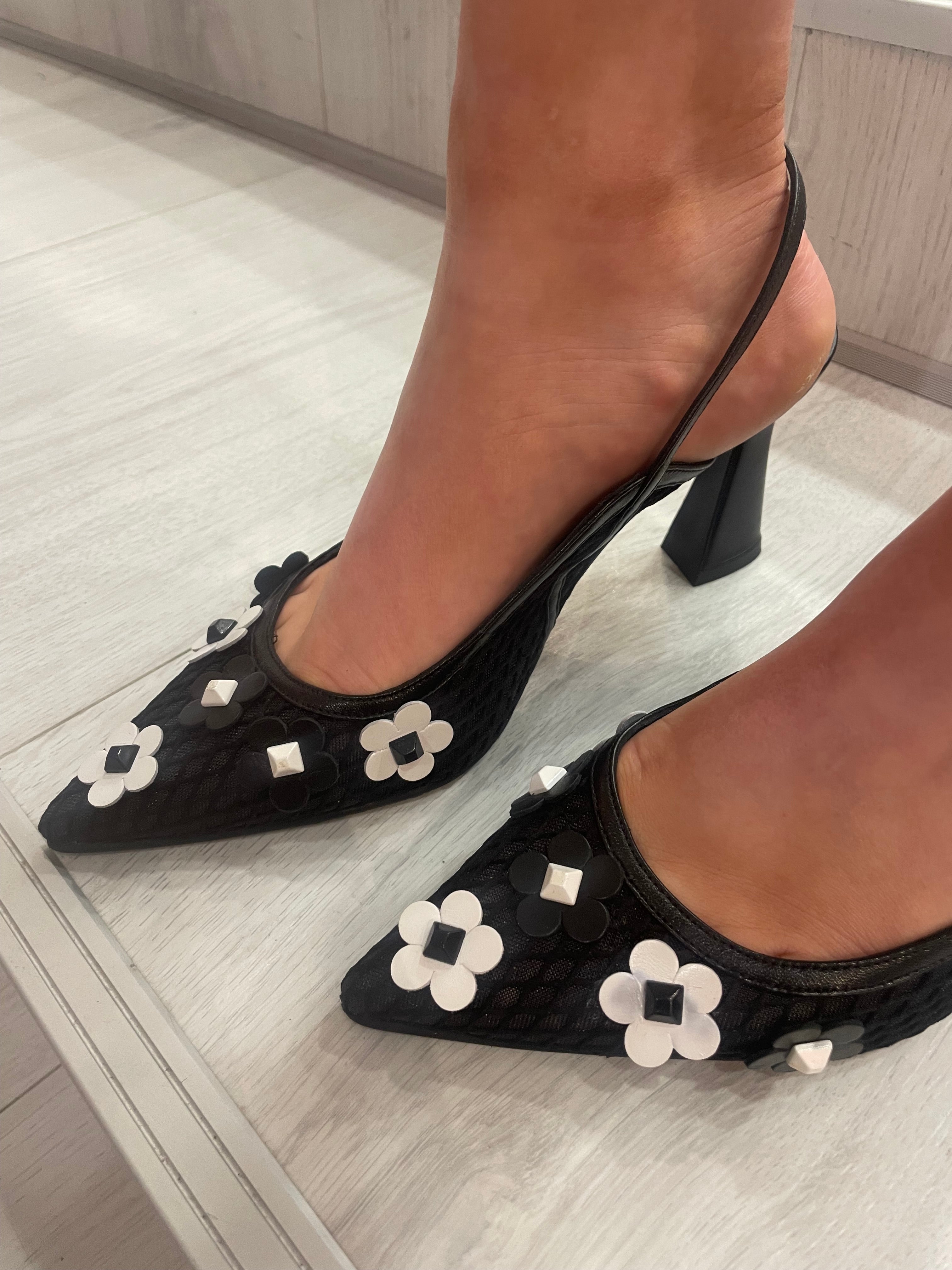 Lodi Black Flower Detail Slingback