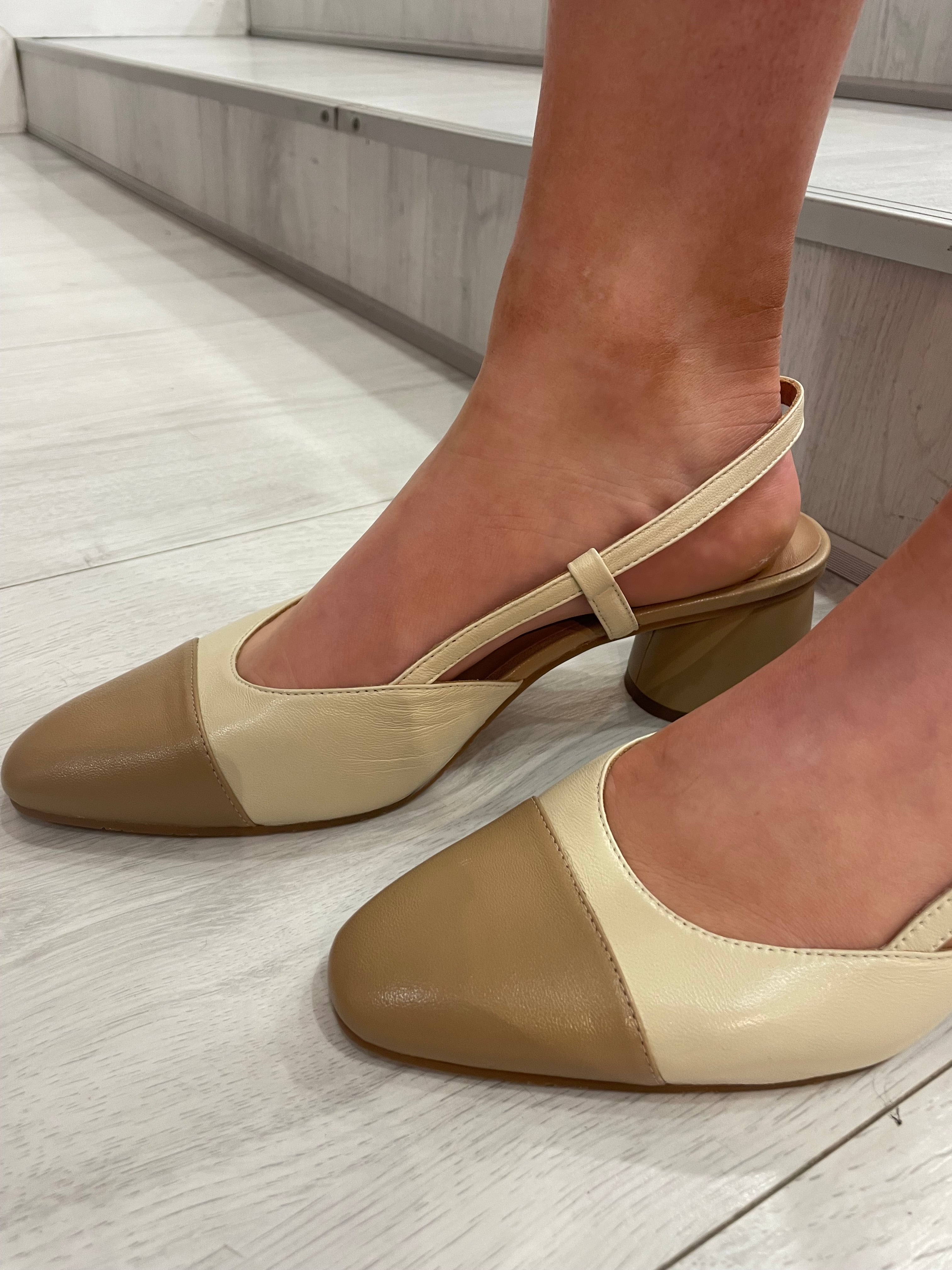 Lodi Beige and White Pump