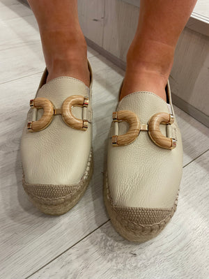 Viguera Cream Espadrille