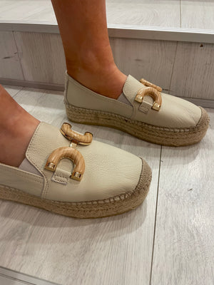 Viguera Cream Espadrille