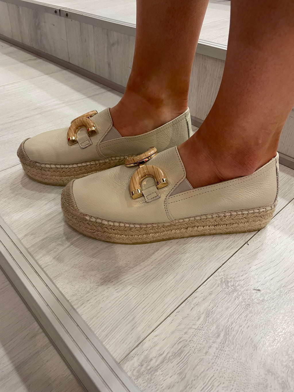 Viguera Cream Espadrille