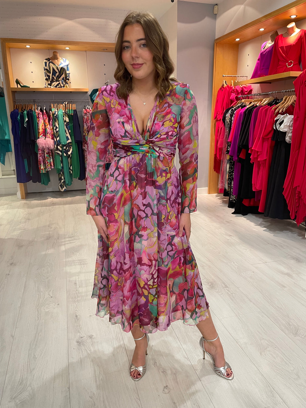 Carla Ruiz Midi Pink Chiffon Dress