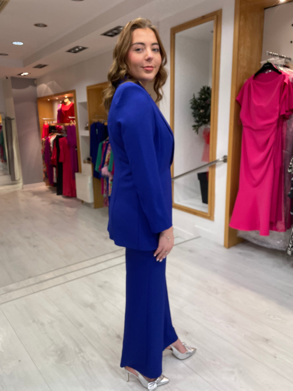 Casting Royal Two-Piece Suit