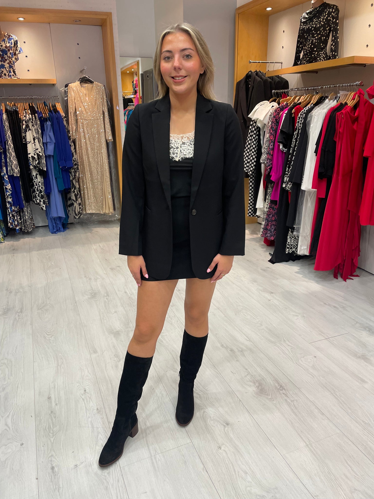 Soaked In Luxury Corinne Ozark Blazer in Black