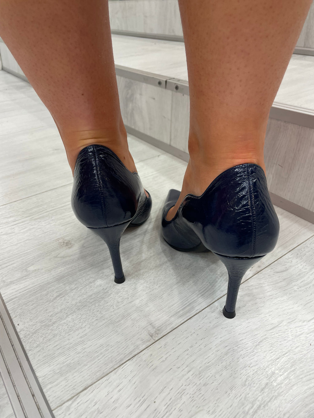 Lodi Navy Leather Court Heel