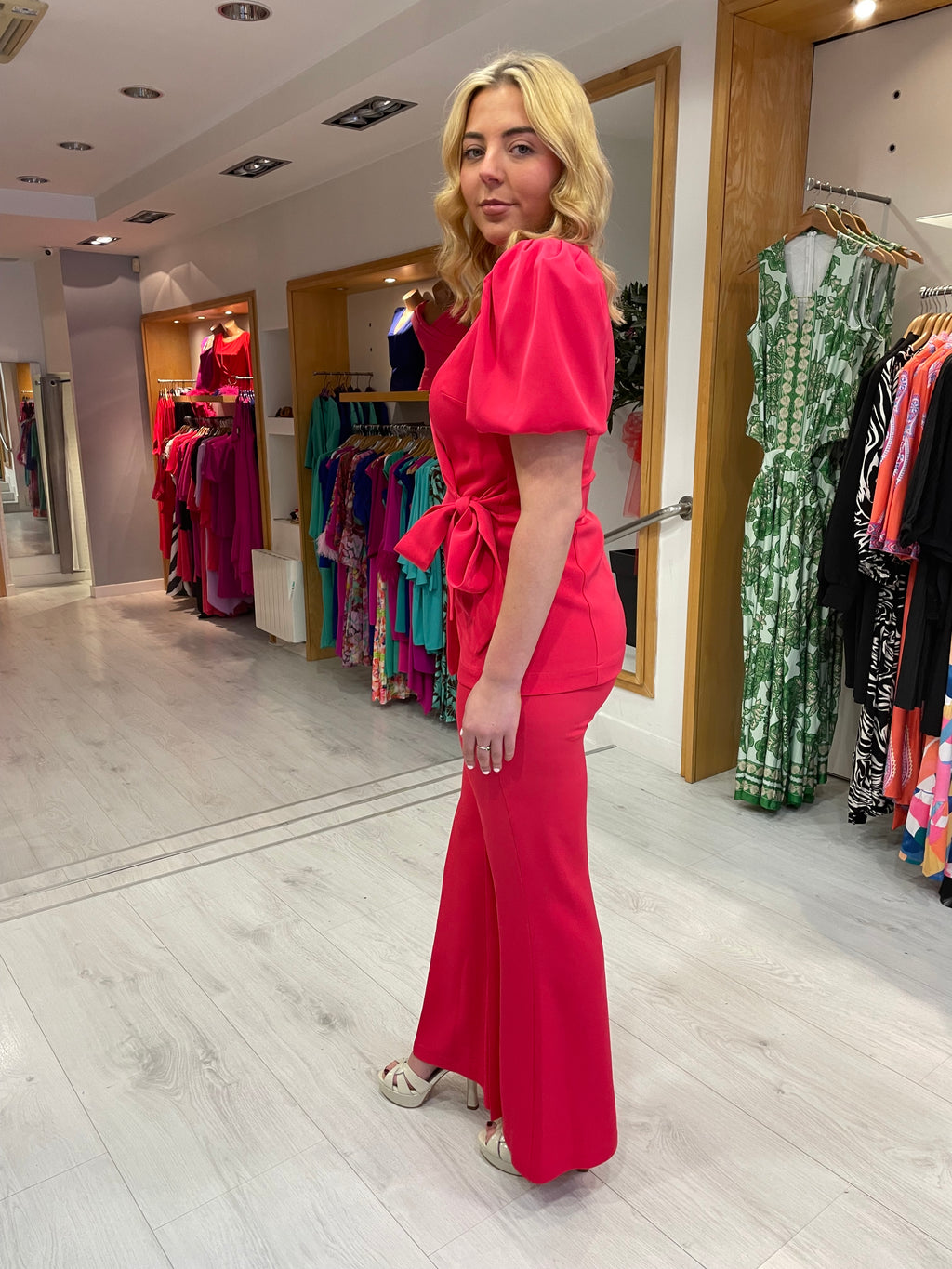 Arggido Pink Tie Suit