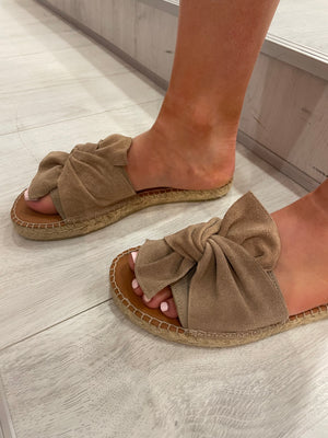 Viguera Beige Suede Slider