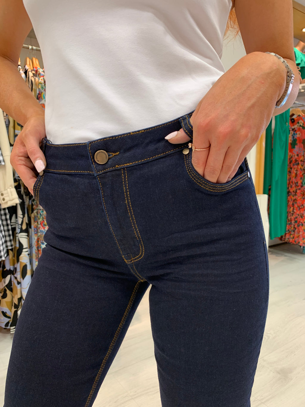 My Essential Dark Denim Straight Leg 30" Jean